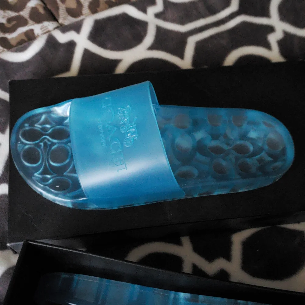 Coach slides Women's - Picture 6 of 6